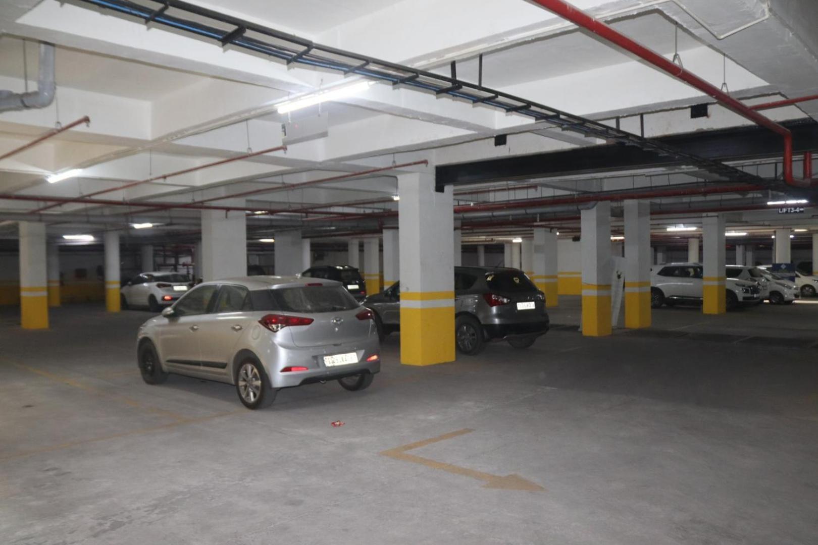 Hotel Gold Palace Inn Surat Luaran gambar